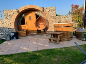 Summer escape luxury hobbit house with hot tub